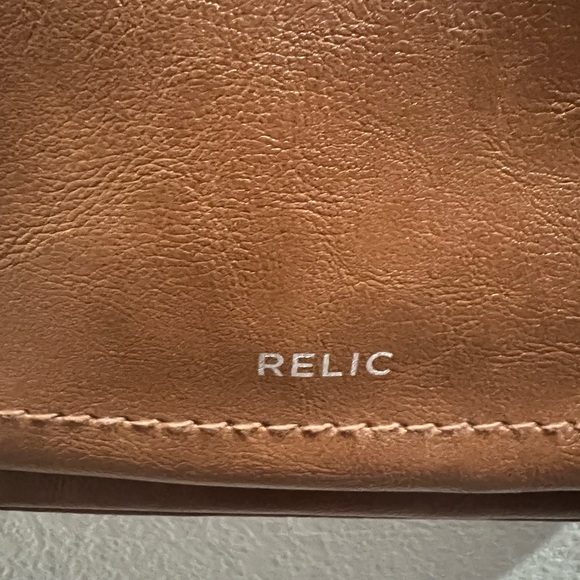 Relic Medium Size Flap Crossbody Purse Camel Brown Color NWOT - Picture 3 of 12